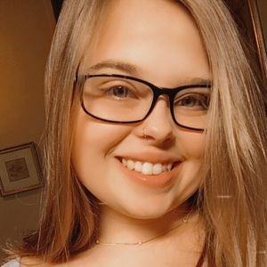 Meet your Posher, Kaitlyn